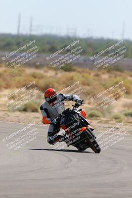 media/Sep-25-2023-Moto Forza (Mon) [[81ffa65e0a]]/B-C Group/Session 3 (Turn 16)/